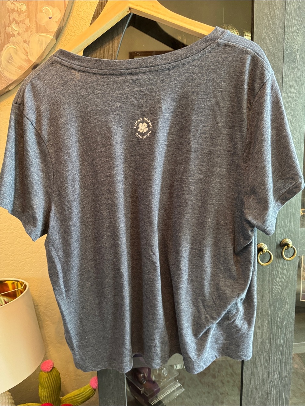 Lucky Brand Heather Navy V-Neck Tee with White Logo - Picture 4 of 4